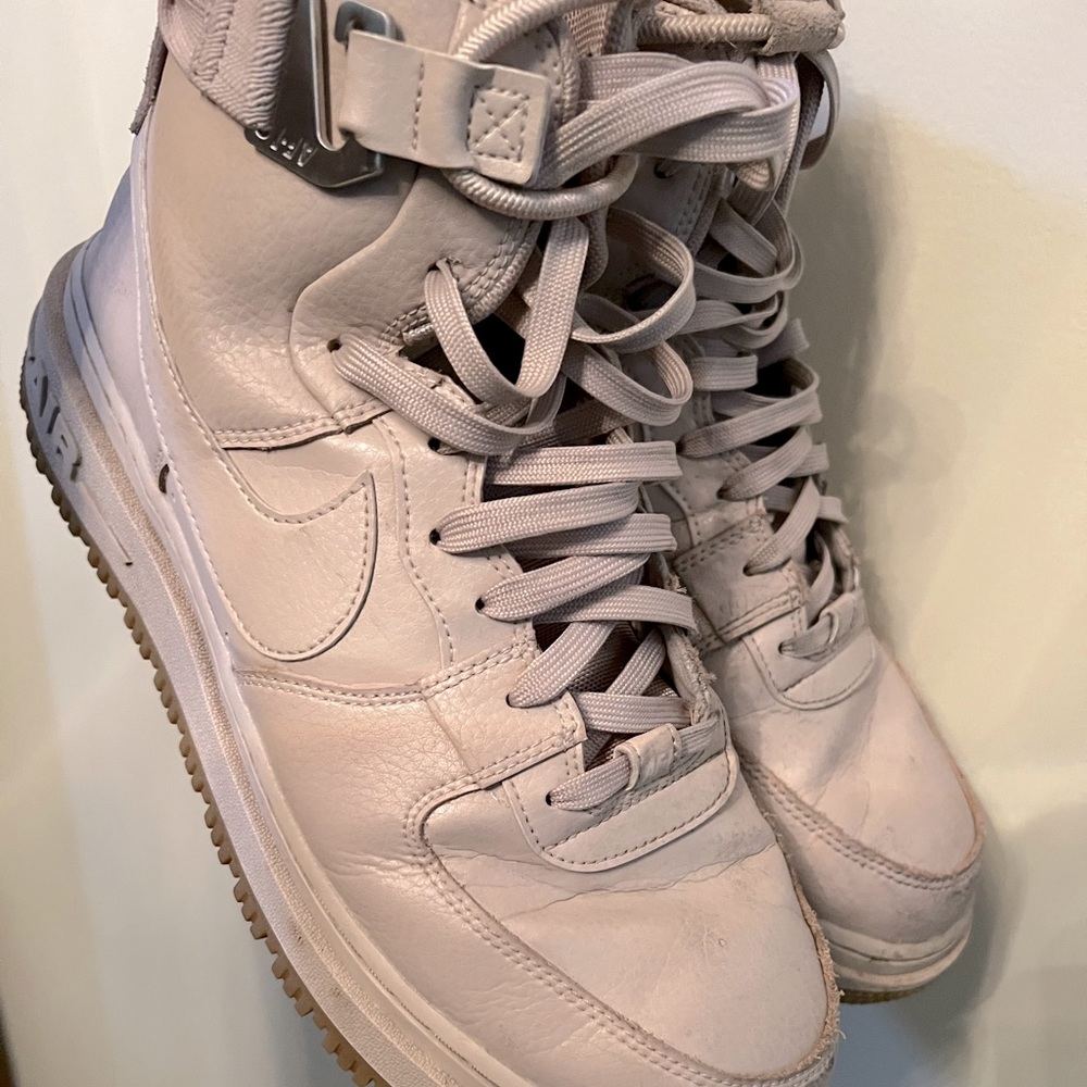 NIKE AIR FORCE 1 VINTAGE SNEAKER
